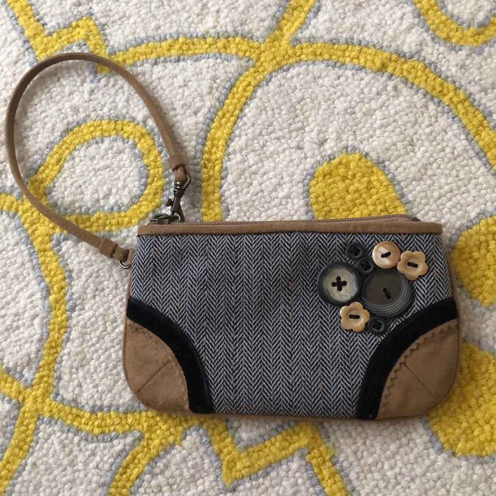 🖤Old Navy Wristlet🖤